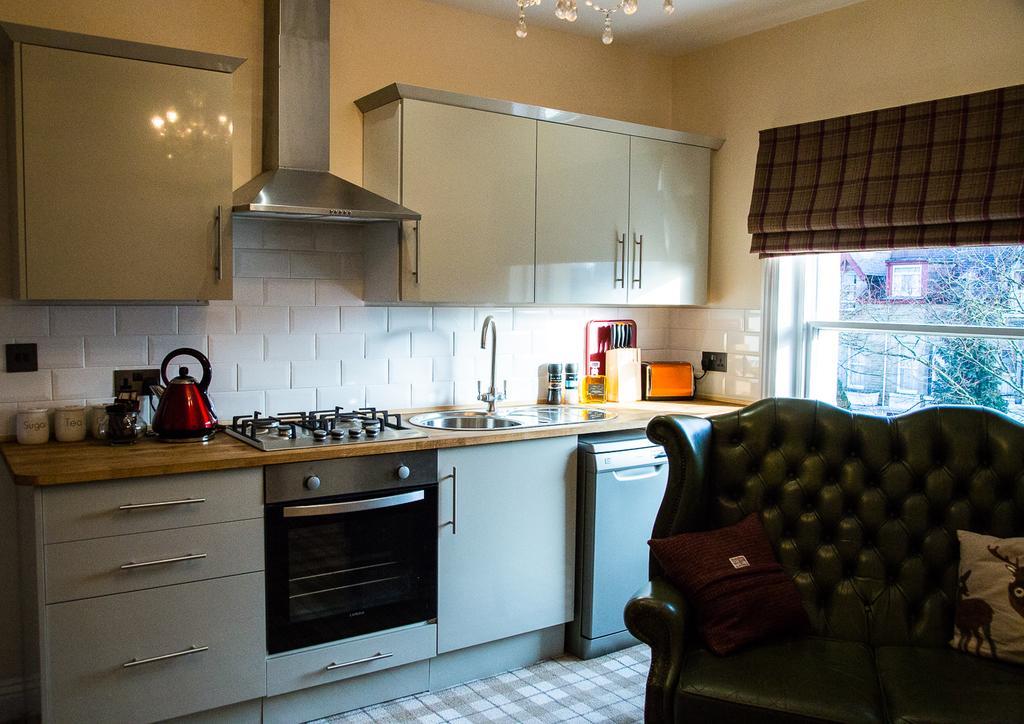 Апартаменты Harrogate Elite Living Экстерьер фото